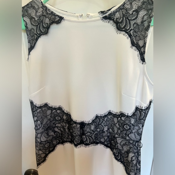 New York and Company, white and black dress, sz medium - Picture 5 of 5